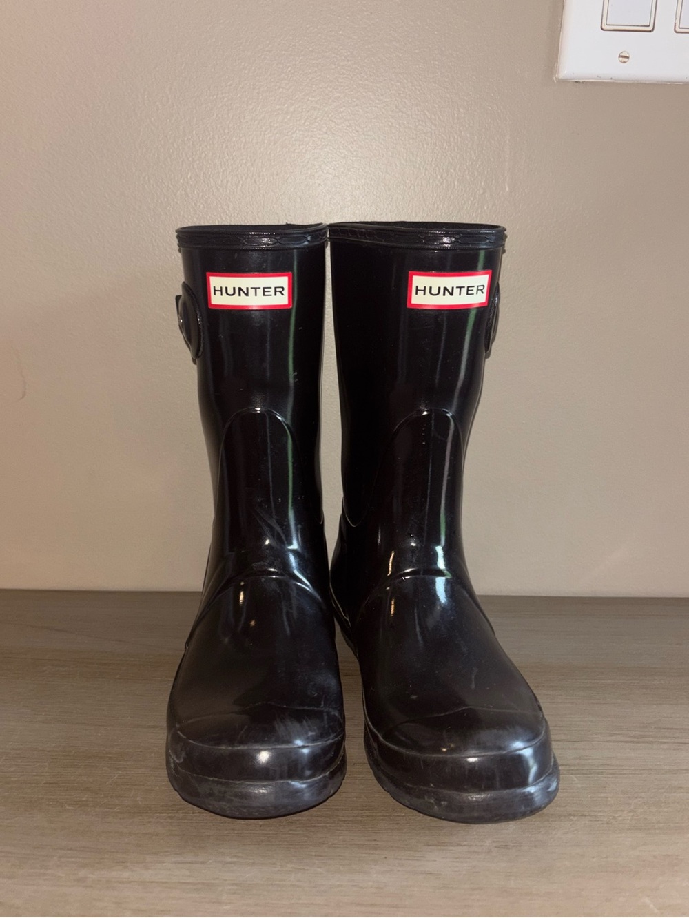 Hunter Black Gloss Short Rain Boots